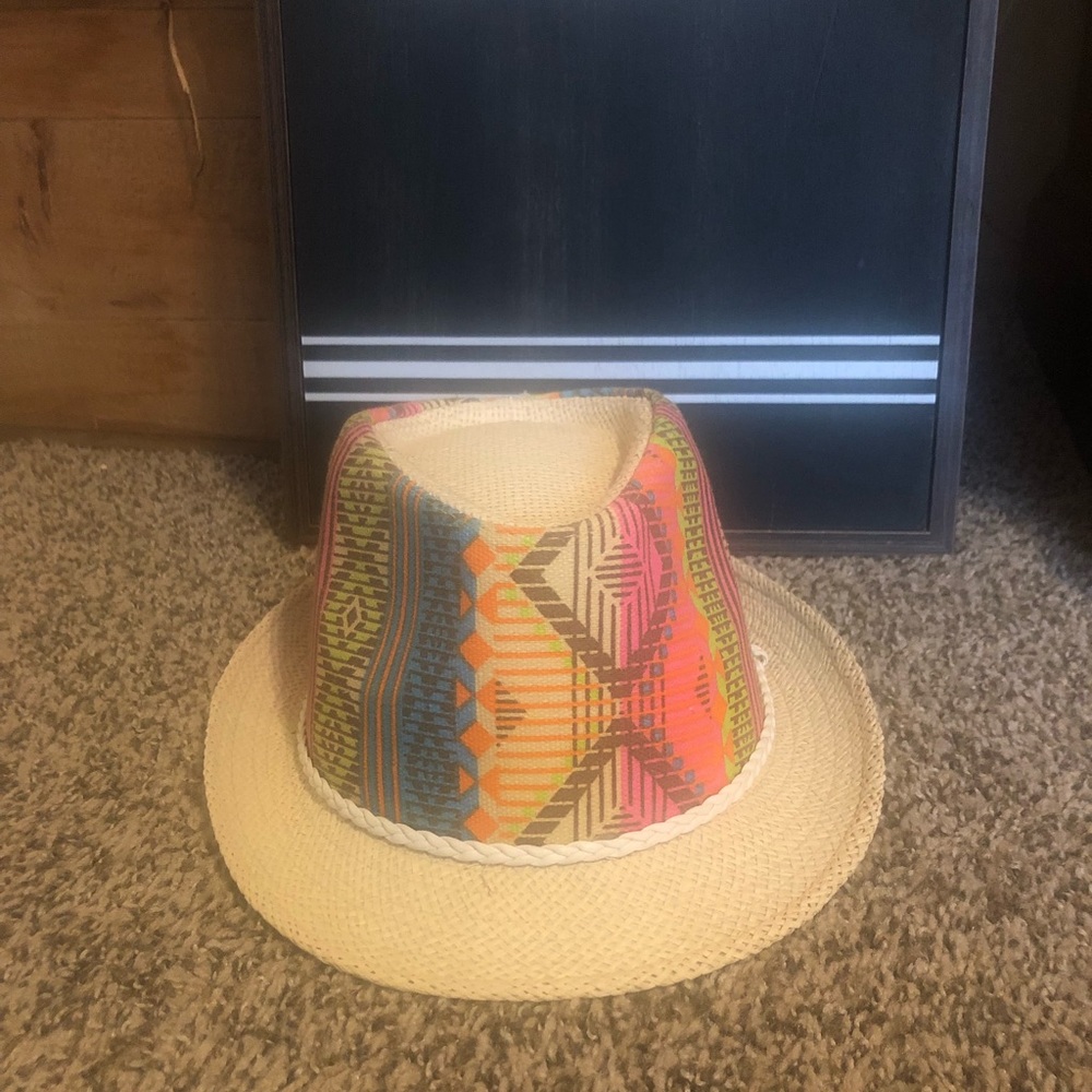 Straw fedora (new)